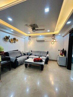 2 BHK + Study Room Builder Floor For Rent in Ardee City