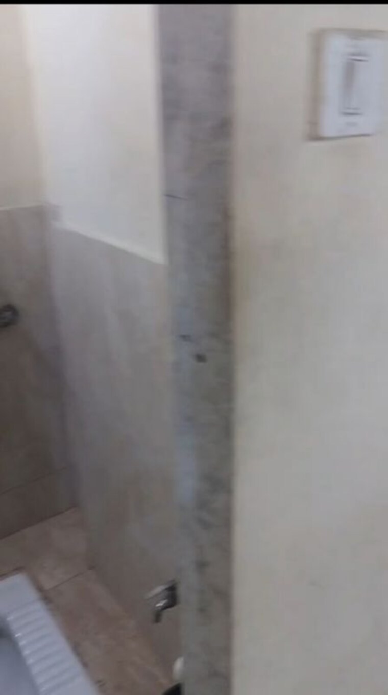 Bathroom, lotus-chs-sion 1 Bedroom 270 Sq.Ft. Apartment In Sion Mumbai 10330879