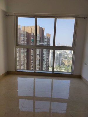 Room in 3 BHK Apartment at Runwal Forests, Kanjurmarg West – for Rent