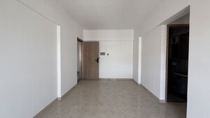 Room in 1 BHK Apartment at Sardar Inspire Residency, Andheri East – for Rent