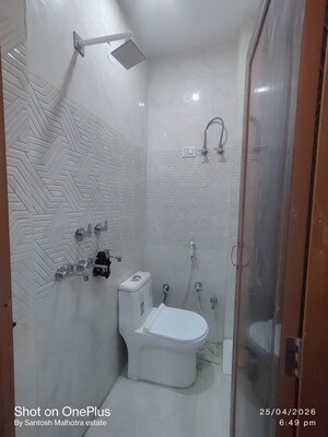 Bathroom in 1 BHK Builder Floor at Razapur Khurd – for Rent