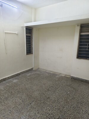 Room in 1 BHK Apartment at Shri Ram Nagar Society, Aundh – for Rent