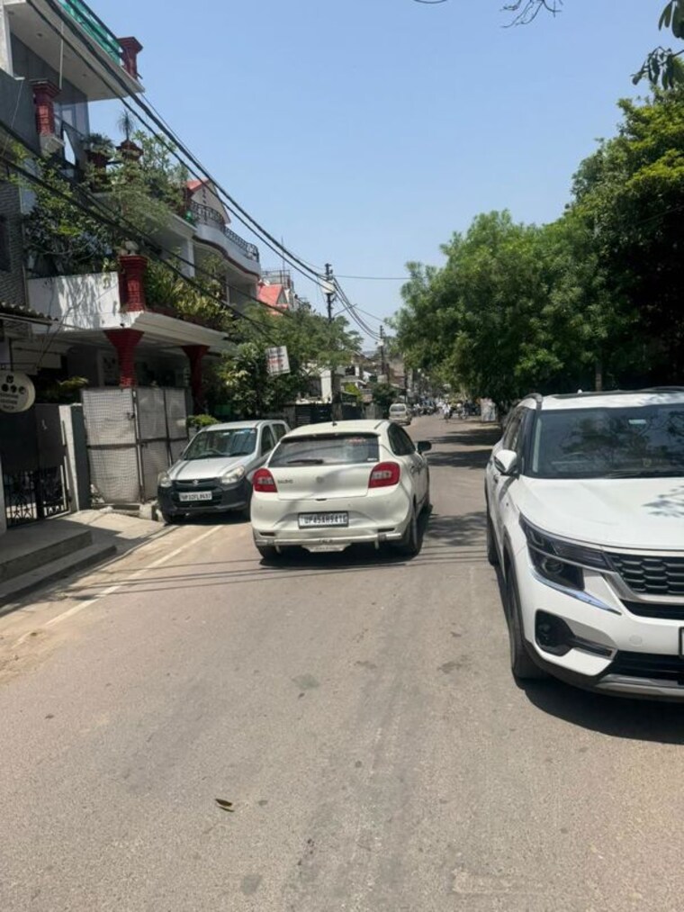  Parking, gomti nagar 2 Bedroom 1250 Sq.Ft. Independent House In Gomti Nagar Lucknow 10330941