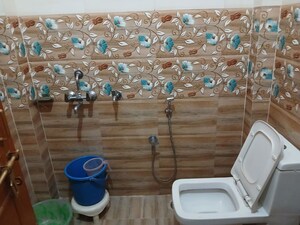 Bathroom in 2 BHK Independent House at Gomti Nagar – for Rent