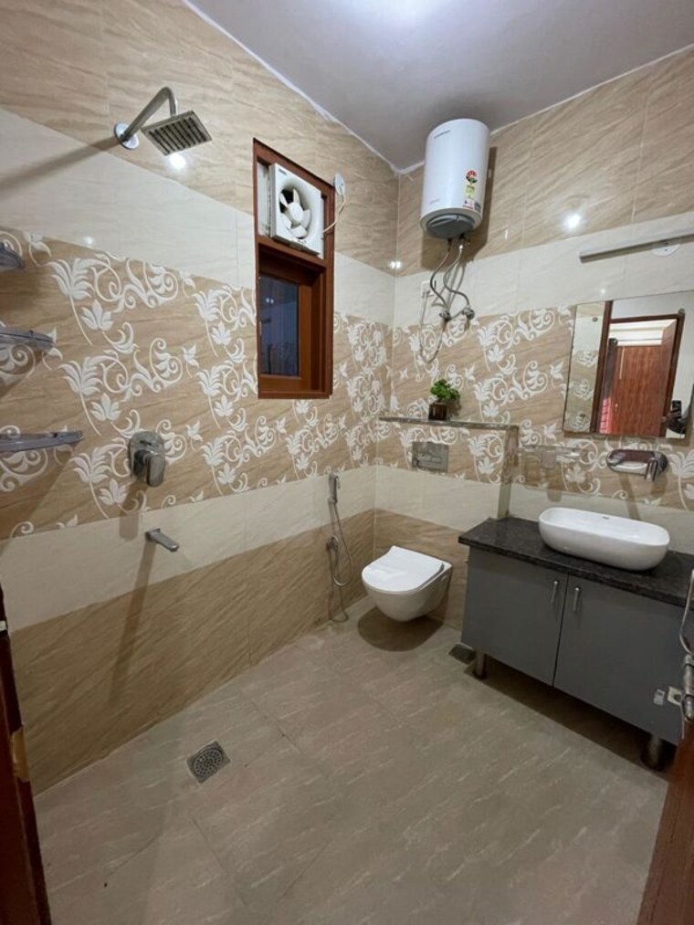 Team Area, central-park-bellavista-towers 2.5 Bedroom 1650 Sq.Ft. Apartment In Sector 48 Gurgaon 10330934