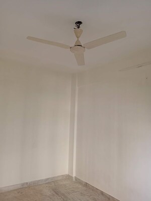 1 BHK Apartment For Rent in Vasant Aradhana, Kandivali West