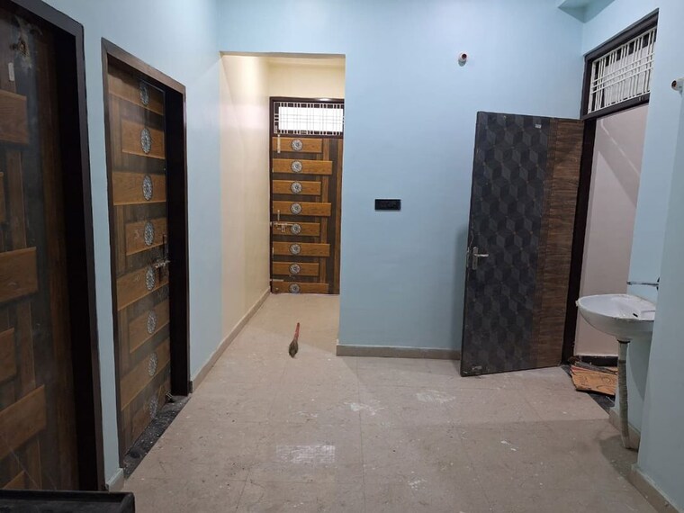 Room, gomti nagar 2 Bedroom 1000 Sq.Ft. Builder Floor In Gomti Nagar Lucknow 10330949