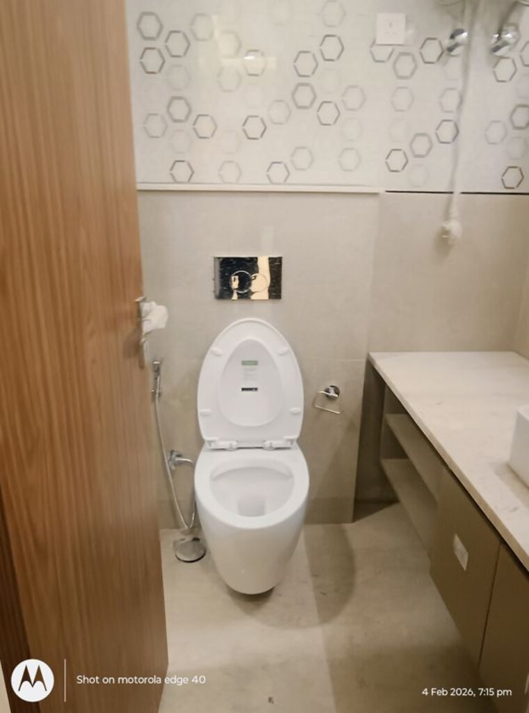 Bathroom, saket 4 Bedroom 258 Sq.Yd. Builder Floor In Saket Delhi 10330946