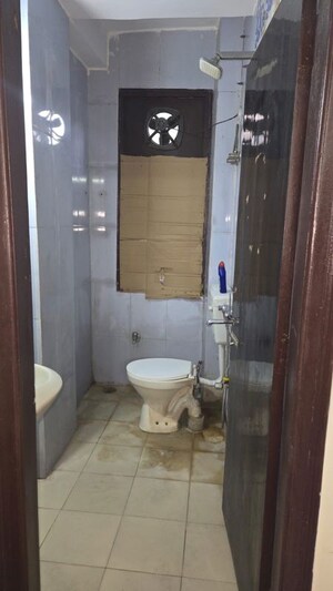 Bathroom in 1 RK Builder Floor at Malviya Nagar – for Rent
