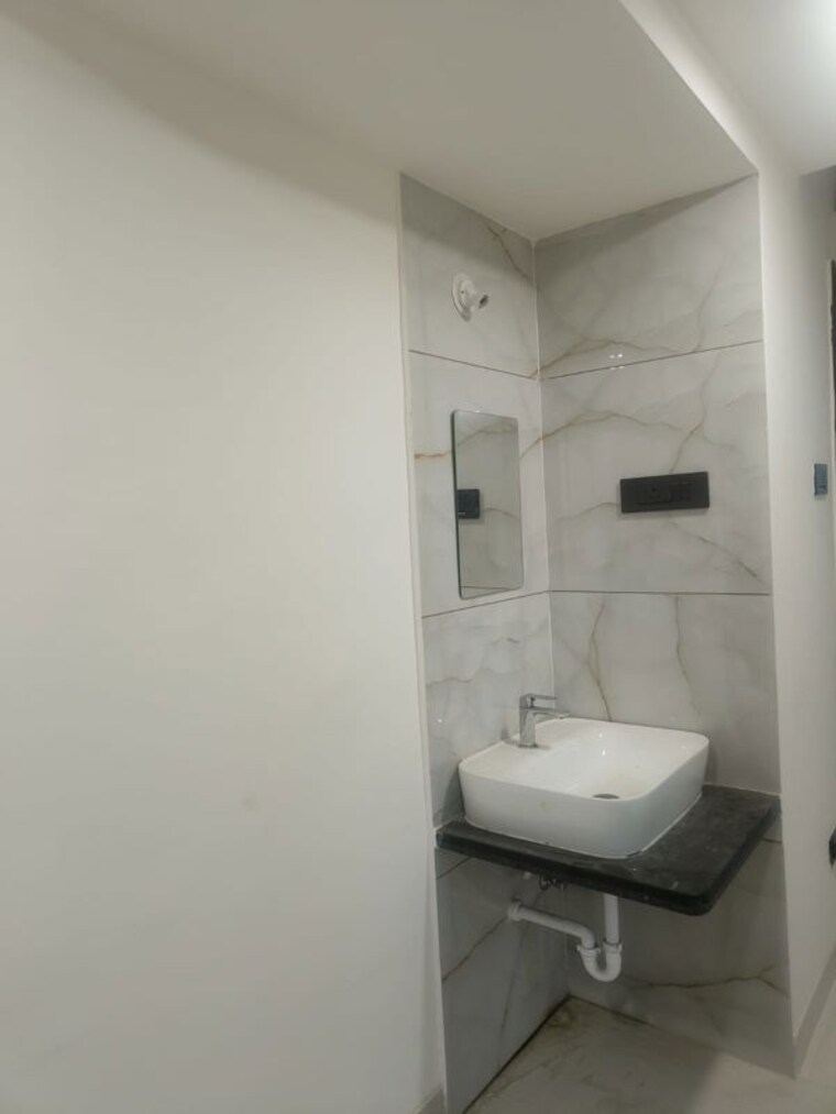 Bathroom, sonigara-57-avenue 4 Bedroom 1600 Sq.Ft. Apartment In Wakad Pune 10330979