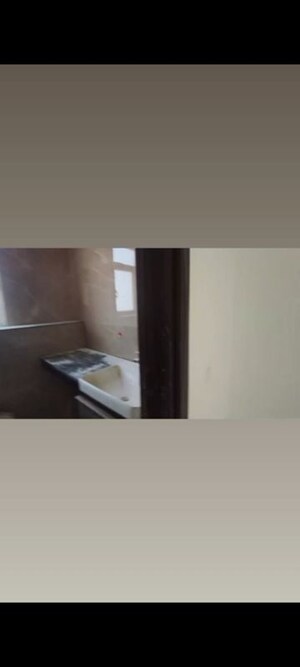 Bathroom in 3 BHK Apartment at Smart World Orchard, Sector 61 – for Rent