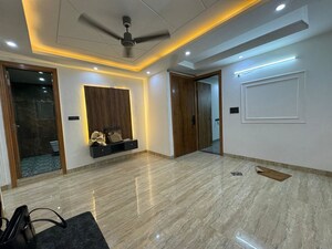 Bedroom in 2 BHK Apartment at Chattarpur – for Rent