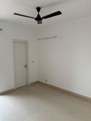 2.5 BHK Builder Floor For Rent in Smart World Gems, Sector 89