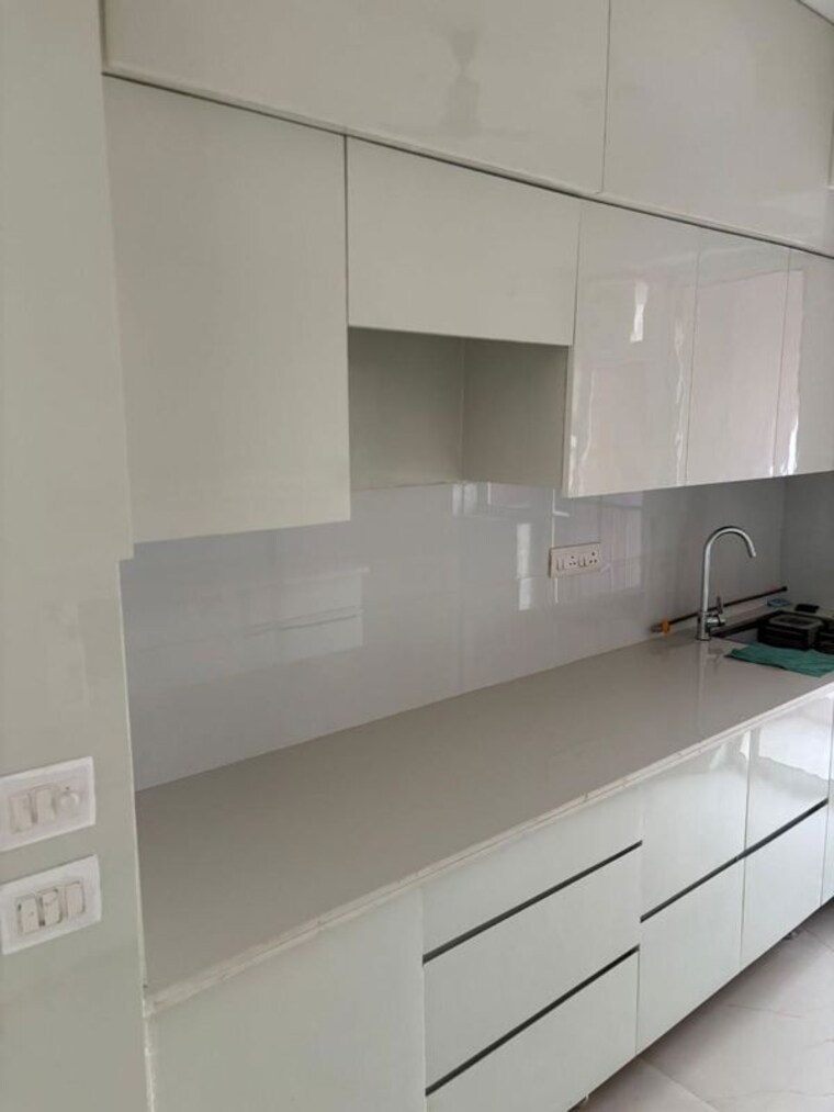 Kitchen, smart-world-gems 2.5 Bedroom 1193 Sq.Ft. Builder Floor In Sector 89 Gurgaon 10331000