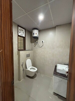 Bathroom in 3 BHK Builder Floor at Sector 41 – for Sale