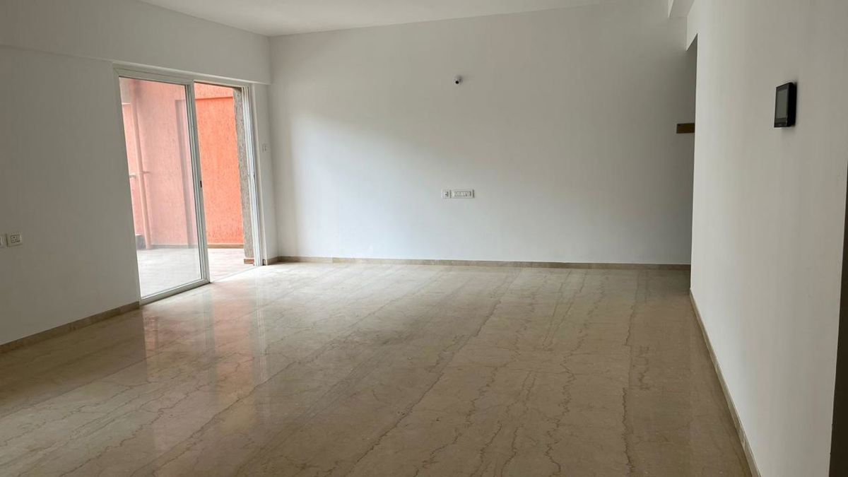 5 BHK + Servant Room 1300 Sq.Ft. Apartment in Sobha Nesara