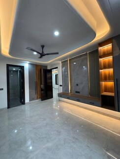 3 BHK + Pooja Room Builder Floor For Rent in Sector 31