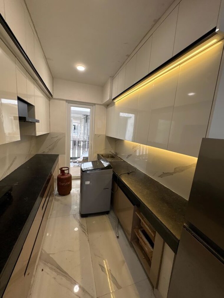 Kitchen, smart-world-gems 3.5 Bedroom 1620 Sq.Ft. Builder Floor In Sector 89 Gurgaon 10331013
