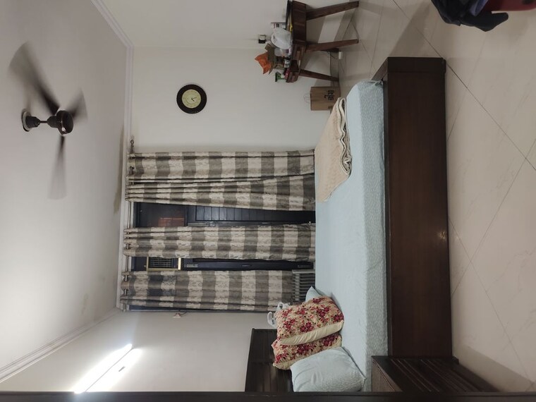 Bathroom, east of kailash 2 Bedroom 1800 Sq.Ft. Builder Floor In East Of Kailash Delhi 10331055
