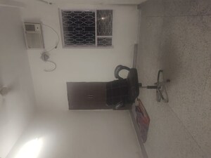 Furnished Amenities in 2 BHK Builder Floor at East Of Kailash – for Rent