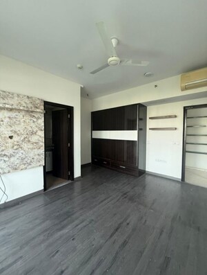 3 BHK Apartment For Rent in Tata Primanti-Executive Apartments, Sector 72