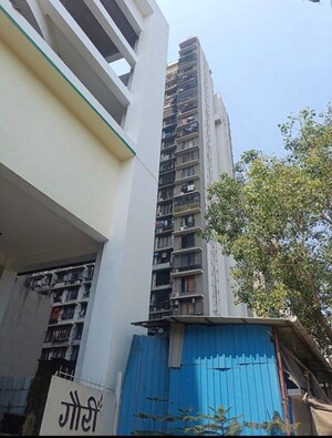 2 BHK Apartment For Sale in Gauri Excellency, Kandivali West