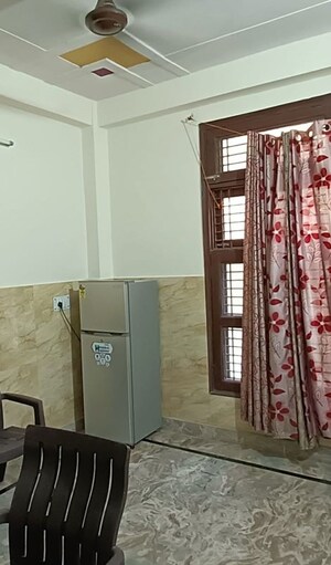 Bedroom in 1 BHK Builder Floor at Mayur Vihar – for Rent