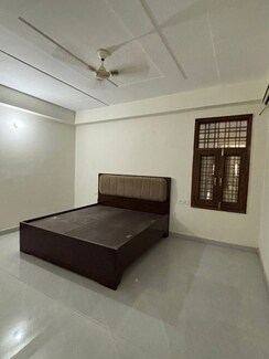 4 BHK Builder Floor For Sale in Sector 43
