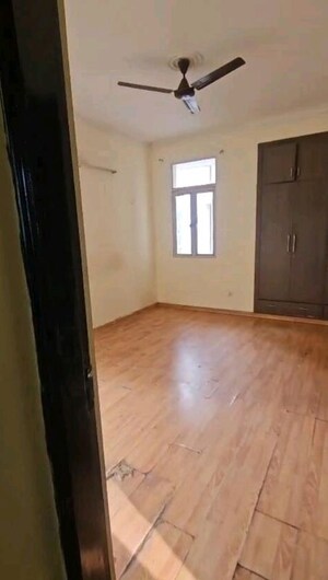 2 BHK Apartment For Rent in Unitech Verve, Pi Greater Noida