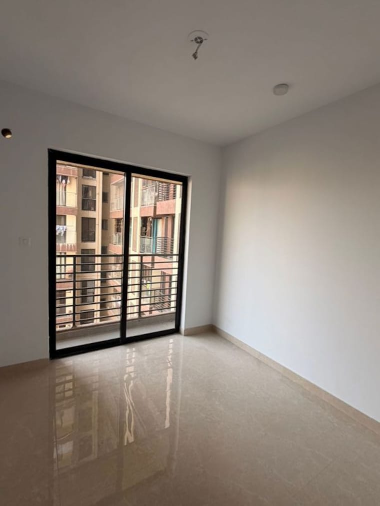 Room, risland-the-icon 2 Bedroom 775 Sq.Ft. Apartment In Dhokali Thane 10331144