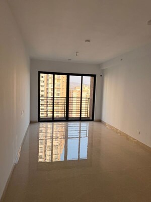Room in 2 BHK Apartment at Risland The Icon, Dhokali – for Sale