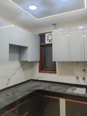 Kitchen in 2 BHK Builder Floor at Govindpuri – for Rent