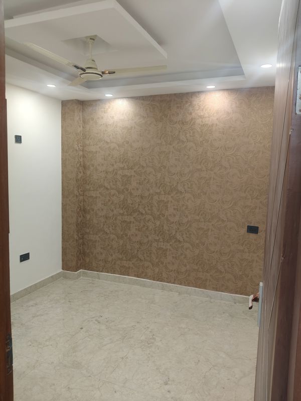 2 BHK + Pooja Room Builder Floor For Rent in Govindpuri