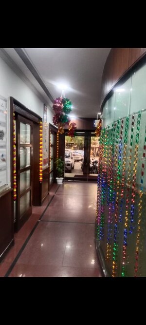  Office Space For Rent in Zamrudpur