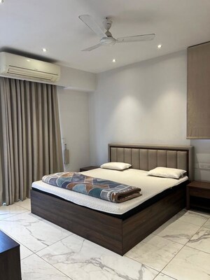 Bedroom in 4 BHK Builder Floor at Sector 14 – for Sale