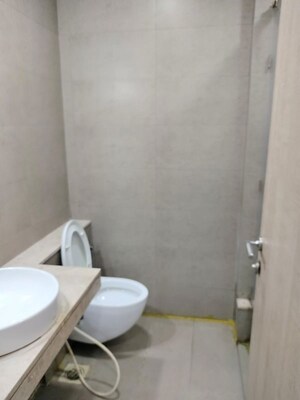 Bathroom in 2 BHK Apartment at Sheth Vasant Oasis, Andheri East – for Rent