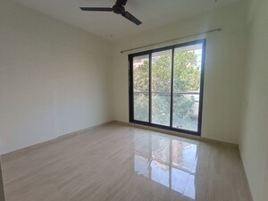 Room in 2 BHK Apartment at Swastik Solitaire, Chembur – for Rent