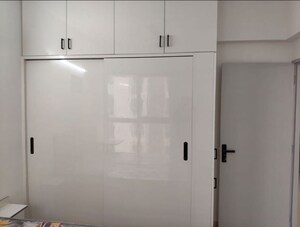 Room in 2 BHK Apartment at Signature Global Proxima, Sector 89 – for Rent