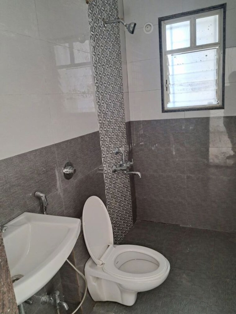 Bathroom, guardian-eastern-meadows 3 Bedroom 1350 Sq.Ft. Apartment In Wagholi Pune 10331337