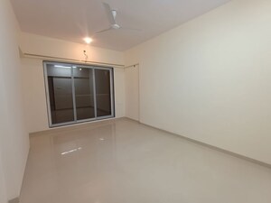 Room in 3 BHK Apartment at Chembur Heights, Chembur – for Rent
