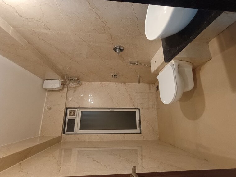 Bathroom, kukreja-chembur-heights-ii 3 Bedroom 1100 Sq.Ft. Apartment In Chembur Mumbai 10331359