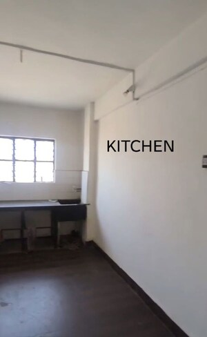 Room in 2 BHK Apartment at Savant Vihar Apartement, Katraj – for Rent