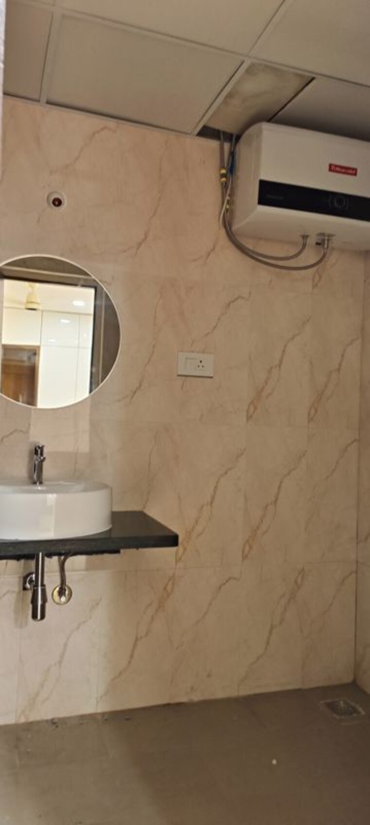 Bathroom, indis-viva-city 3 Bedroom 1921 Sq.Ft. Apartment In Kondapur Hyderabad 10331355