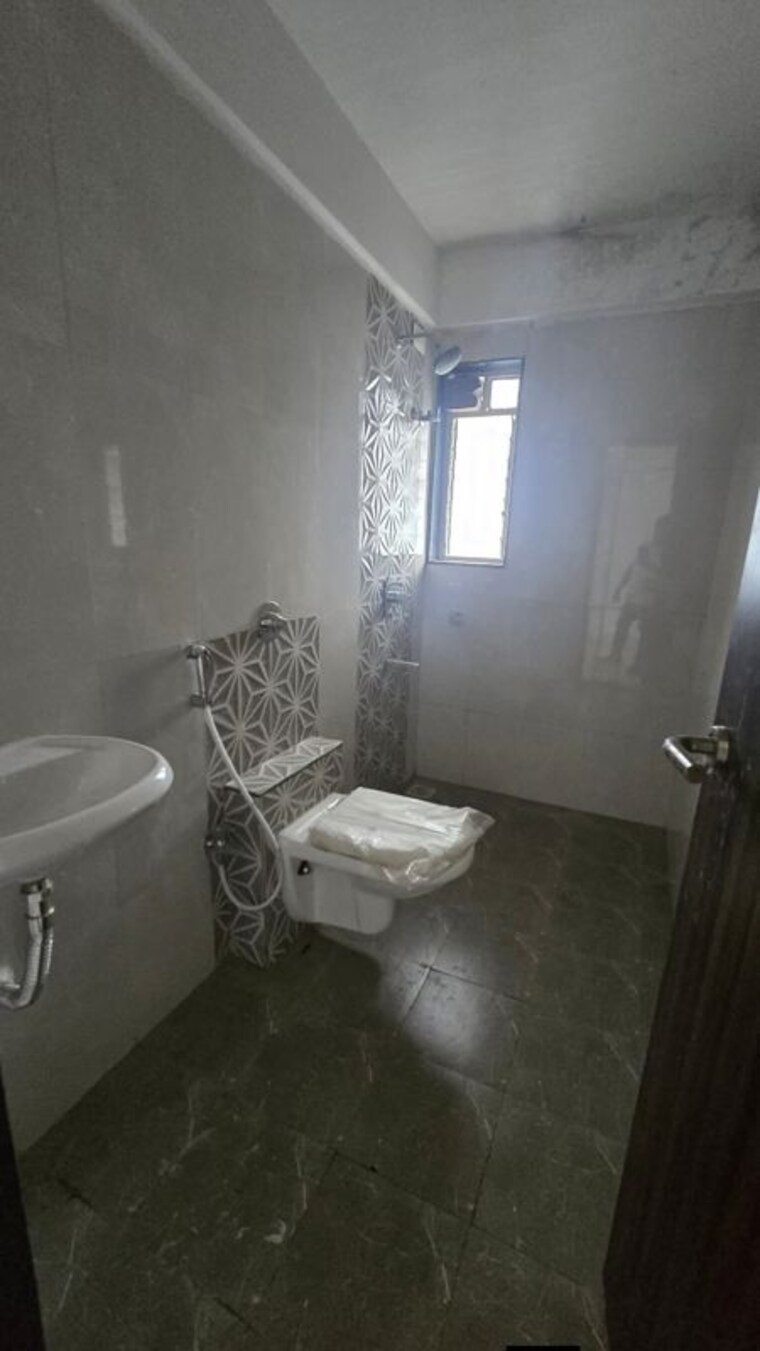Bathroom, mutha-sai-nirvana 2 Bedroom 1005 Sq.Ft. Apartment In Shahad Thane 10331364