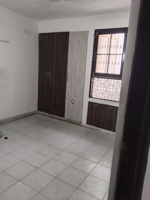 4 BHK Villa For Rent in RWA Apartments Sector 40, Sector 40