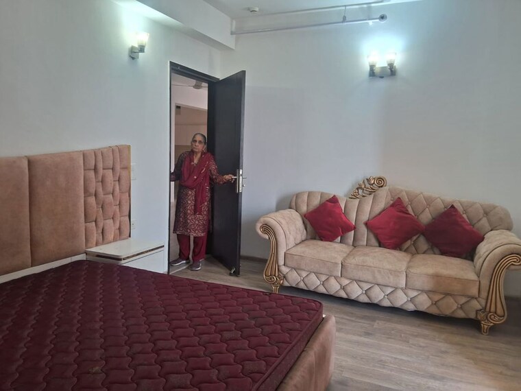 Bedroom, aba-cleo-county 3 Bedroom 1890 Sq.Ft. Apartment In Sector 121 Noida 10331373