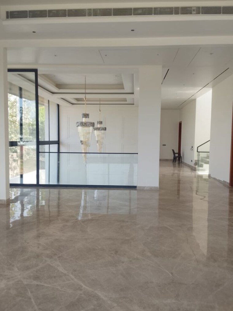 undefined, chattarpur 5 Bedroom 1008 Sq.Yd. Independent House In Chattarpur Delhi 10331433