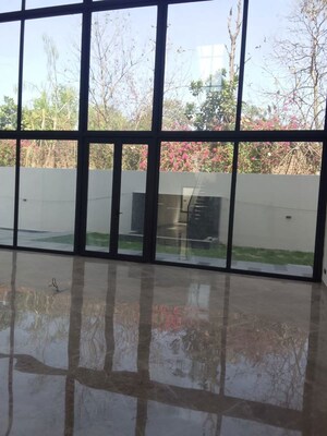 Swimming Pool in 5 BHK Independent House at Chattarpur – for Sale