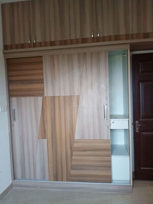 Furnished Amenities in 2.5 BHK Apartment at Kadugodi – for Rent