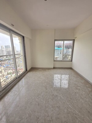 2 BHK Apartment For Sale in Nirban Bismillah Castle, Nagpada